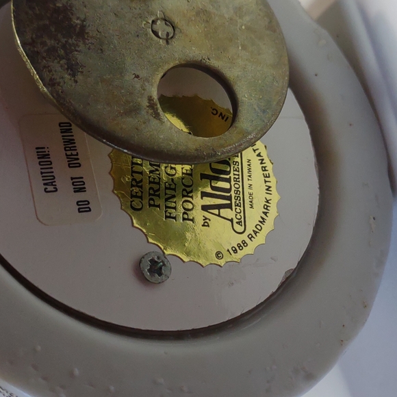 Vintage NY Stock Exchange Wall Street Bull Bear market dual Music Box 1988 Aldon - Picture 9 of 14